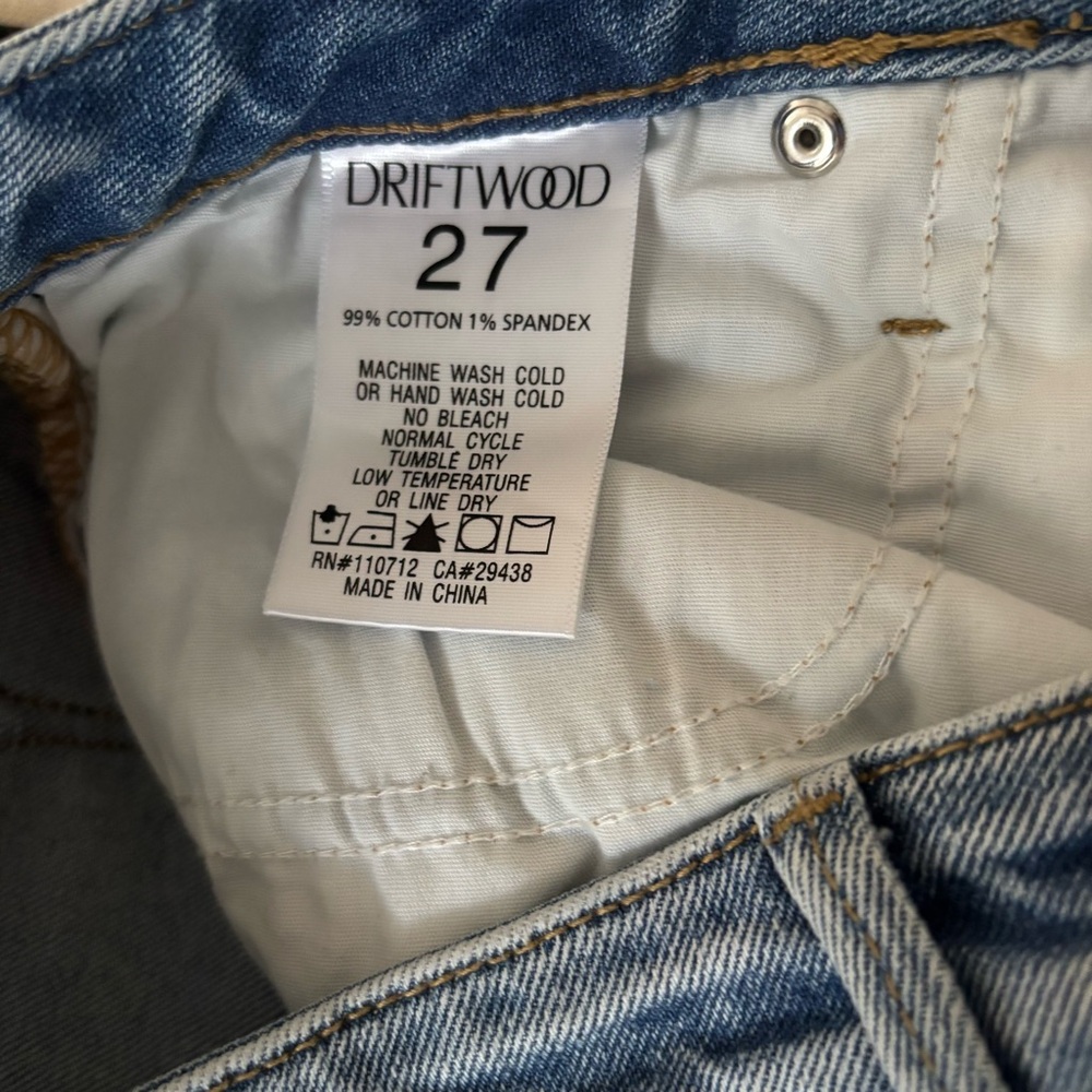 Driftwood Colette Floral Embroidered Jeans Cuffed Cropped Boho Womens Size 27 - Picture 9 of 12